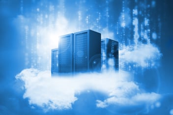 rappresentazione di un data center che si trova nel cielo su una nuvola per rappresentare il cloud storage